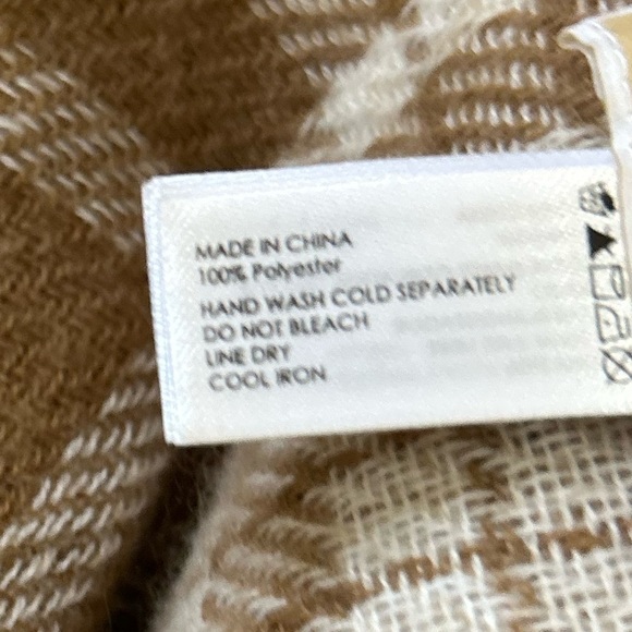 Michael Kors Blanket Scarf - Picture 3 of 5